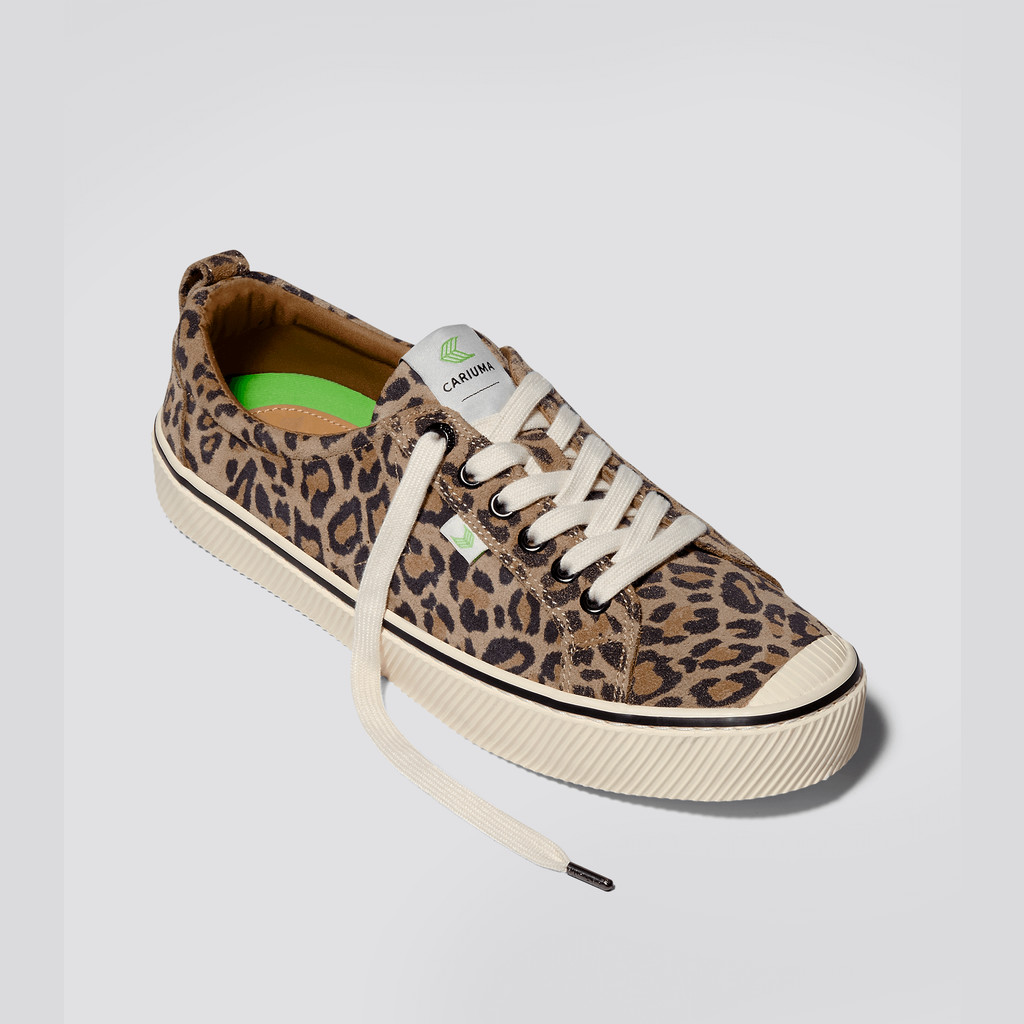 Cariuma Low Top Suede OCA LOW Dames Leopard | VHBN94536