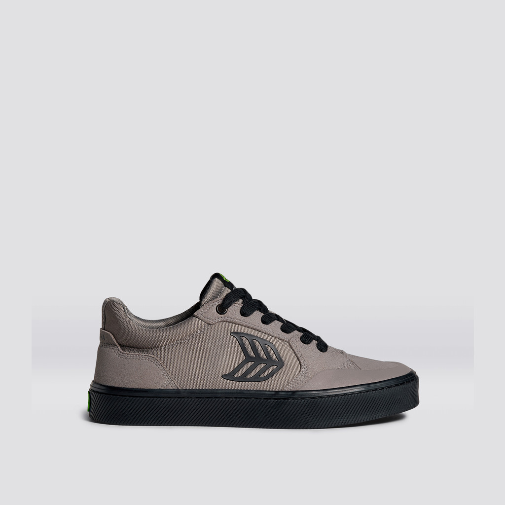 Cariuma Low Top Suede The Vallely Dames Grijs Zwart | YBWX95023